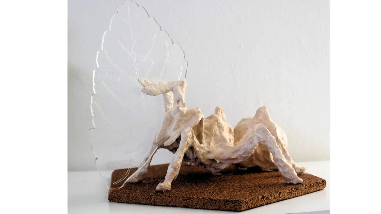 Skulpturales Trophy Design von OrbMatter für das Forum Kreislaufwirtschaft